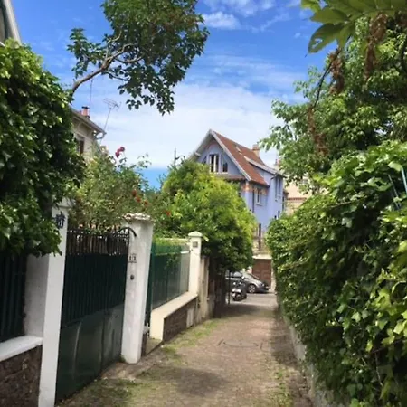 Maison D'architecte 220m2 Climatisee, Tres Calme. Paris