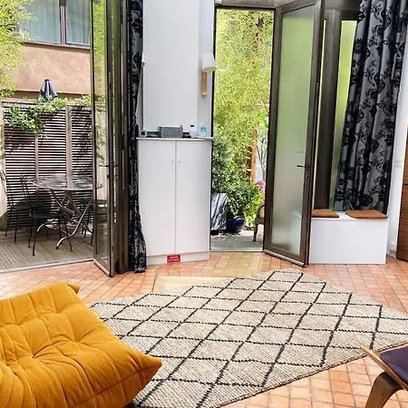 Villa Maison D'architecte 220m2 Climatisee, Tres Calme. Paris